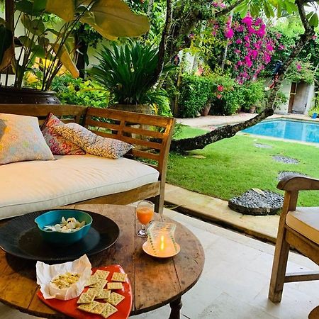 Villa Kunang Seminyak Kültér fotó