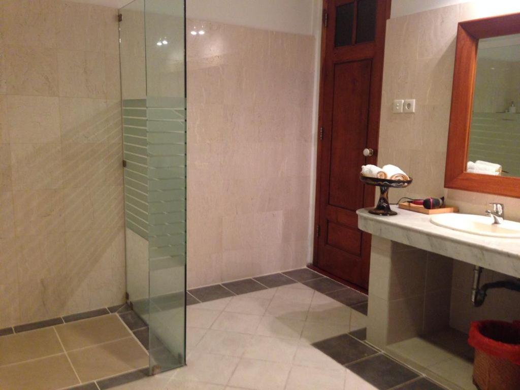 Villa Kunang Seminyak Kültér fotó