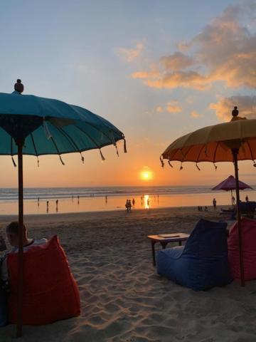 Villa Kunang Seminyak Kültér fotó
